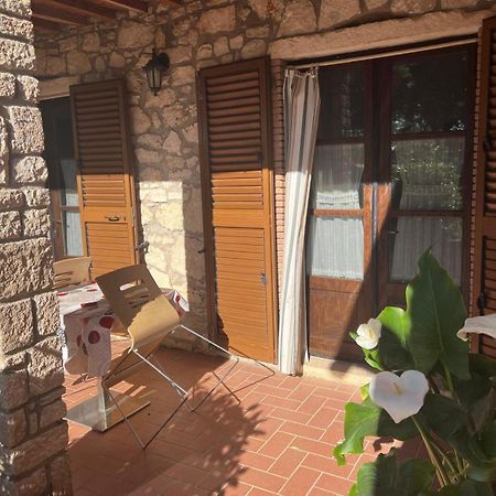 Agriturismo La Castellina Saturnia Bagian luar foto