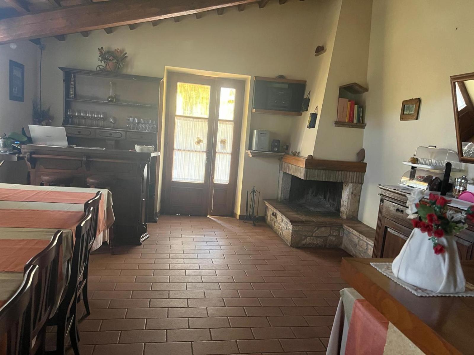 Agriturismo La Castellina Saturnia Bagian luar foto