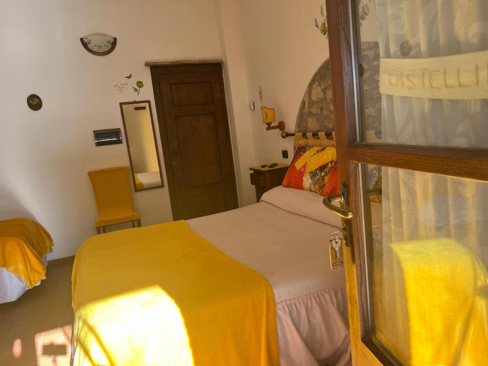 Agriturismo La Castellina Saturnia Bagian luar foto